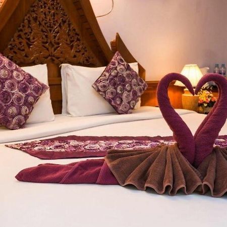 Patong Beach Bed And Breakfast エクステリア 写真
